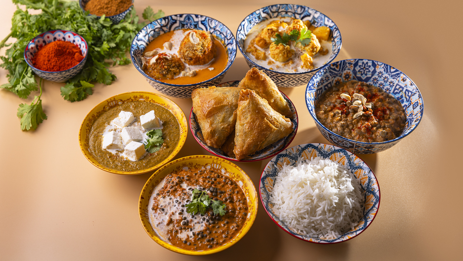 דיל הודי לשלושה